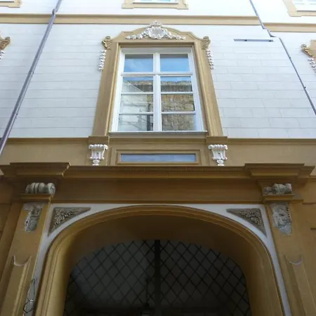 Lägenhet La Kalsa Charming Maison Palermo